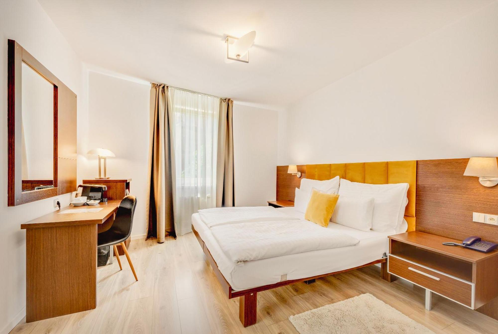 Antares 4* Pressburg